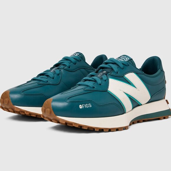 FIGS x New Balance 327 Caribbean Blue – Size 8 – New in Box – Limited Edition - Picture 1 of 16